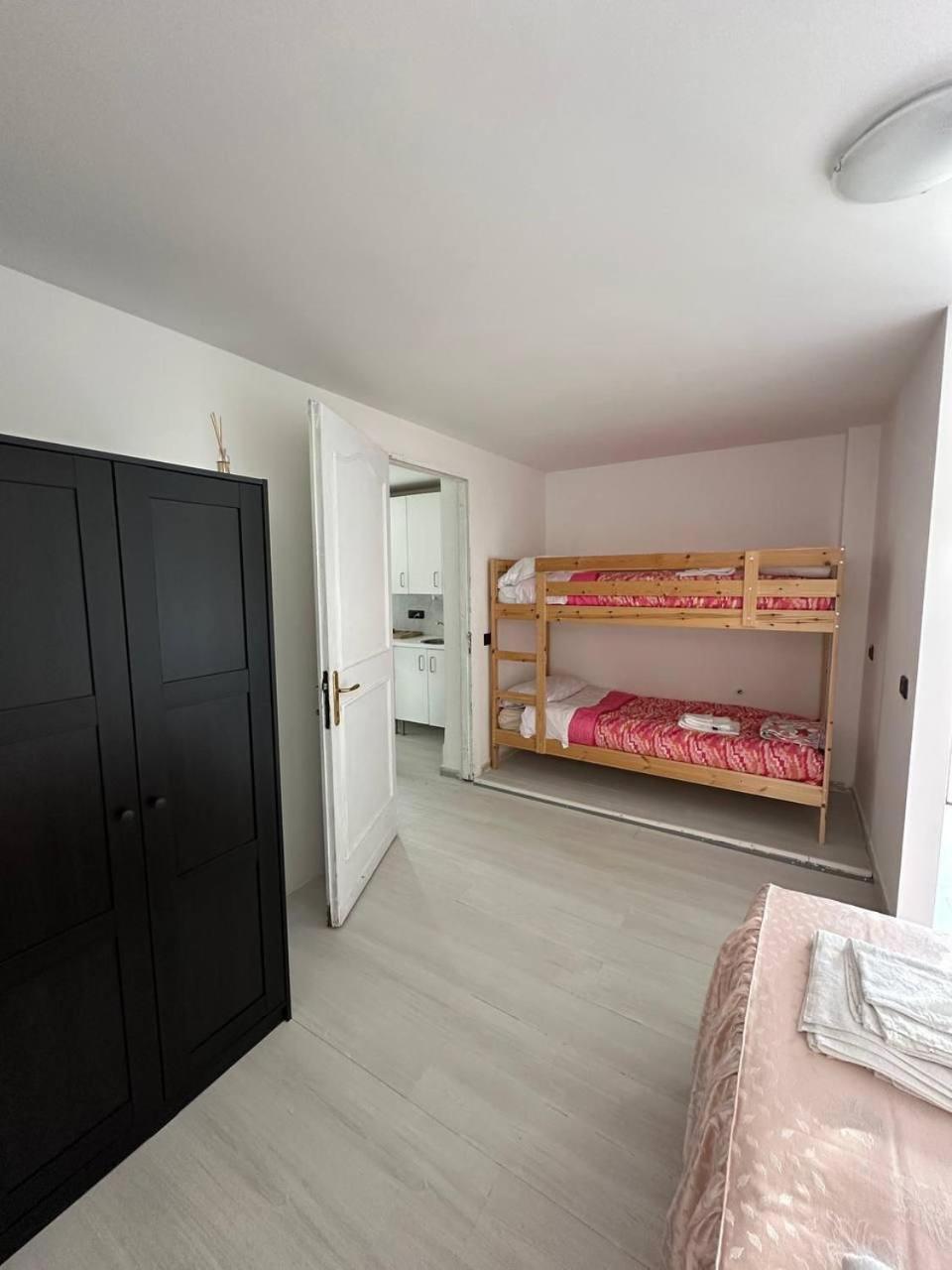 Apartment Casa Host Fontana Candida Metro C *